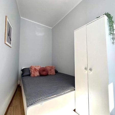 Mmrent Shadow Room Гданьск Экстерьер фото