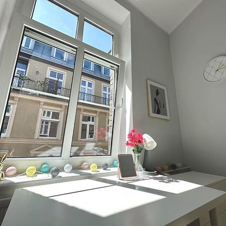 Mmrent Shadow Room Гданьск Экстерьер фото